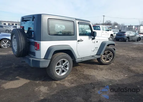 2008 Jeep Wrangler X z USA, uszkodzony, nr VIN 1J4FA24138L632484